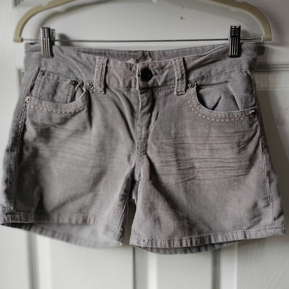 VanillaStar grey corduroy juniors shorts size 7